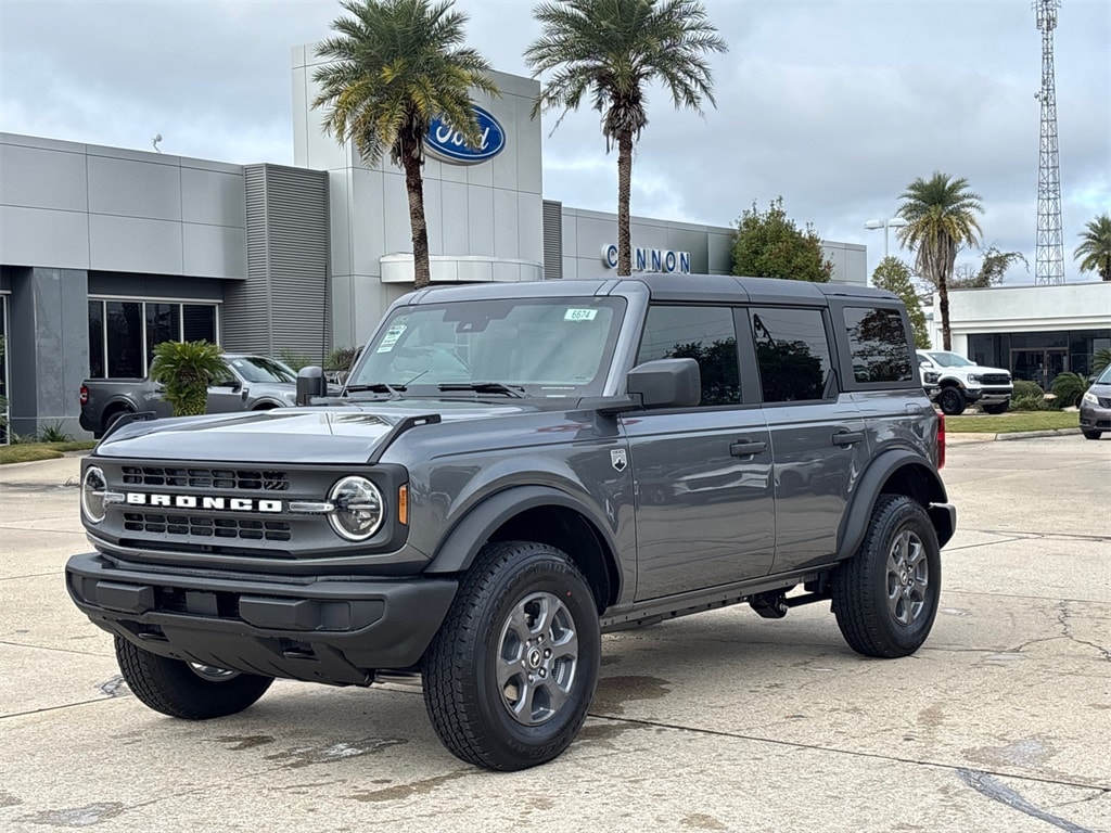 2025 Ford Bronco 4-Door Big Bend's photo