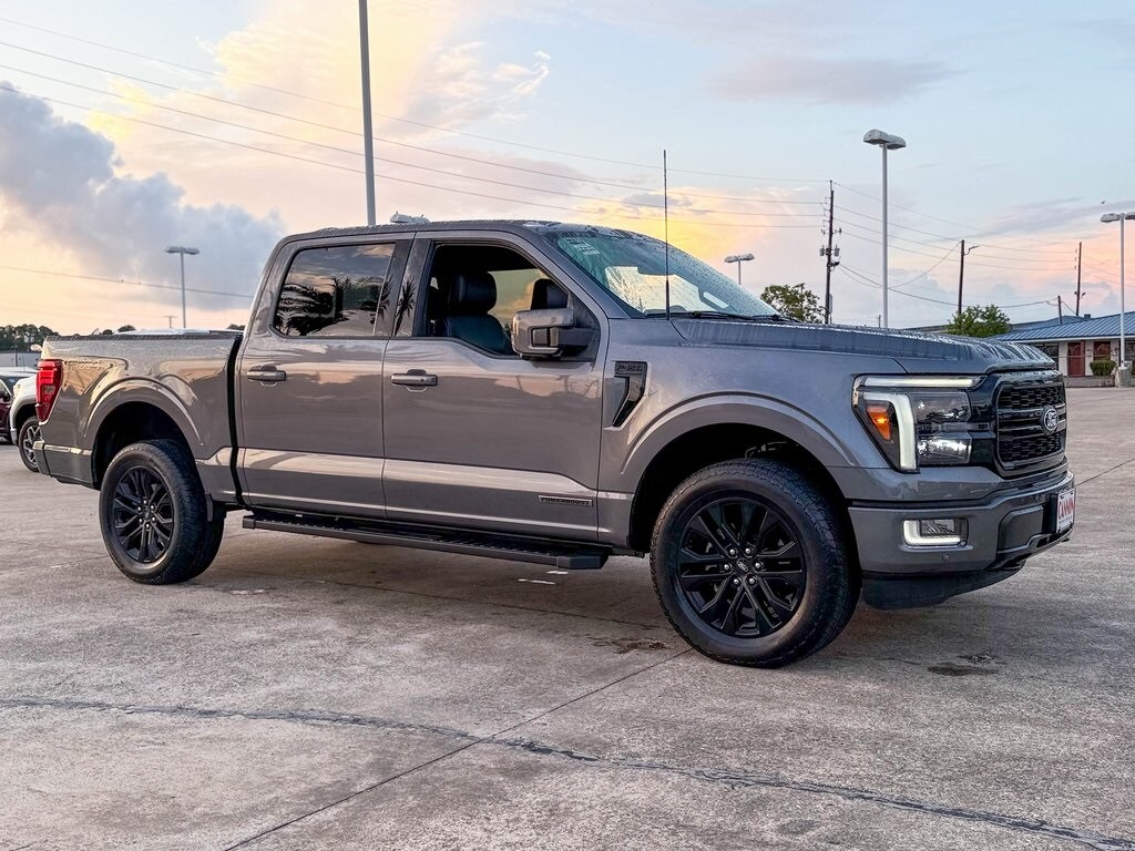 2024 Ford F-150 Lariat photo 3