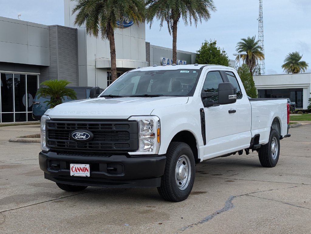 2027 Ford F-250 Super Duty XL