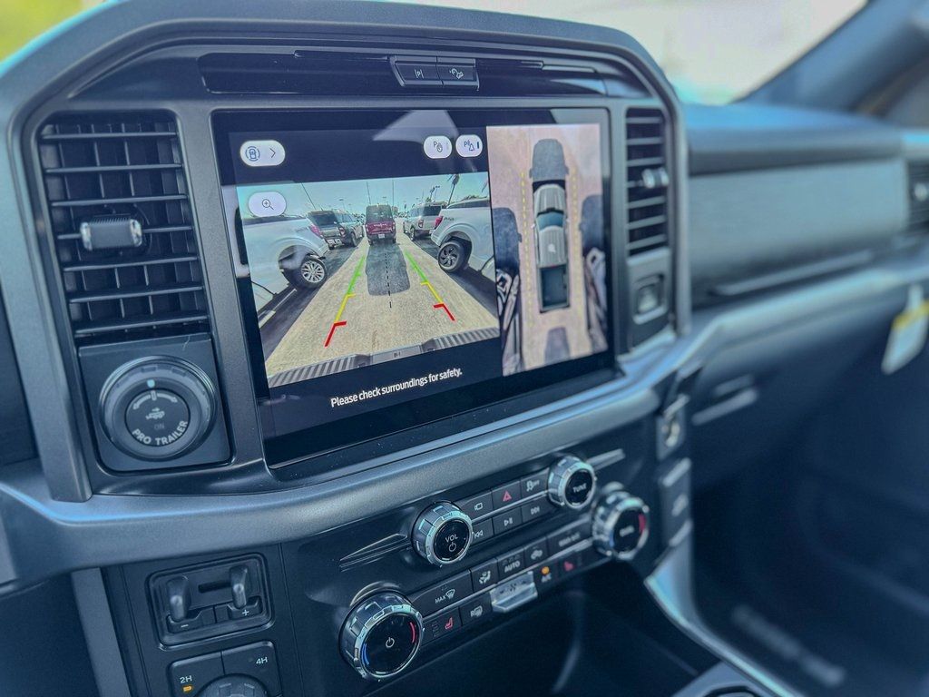 2025 Ford F-150 XLT - Photo 23