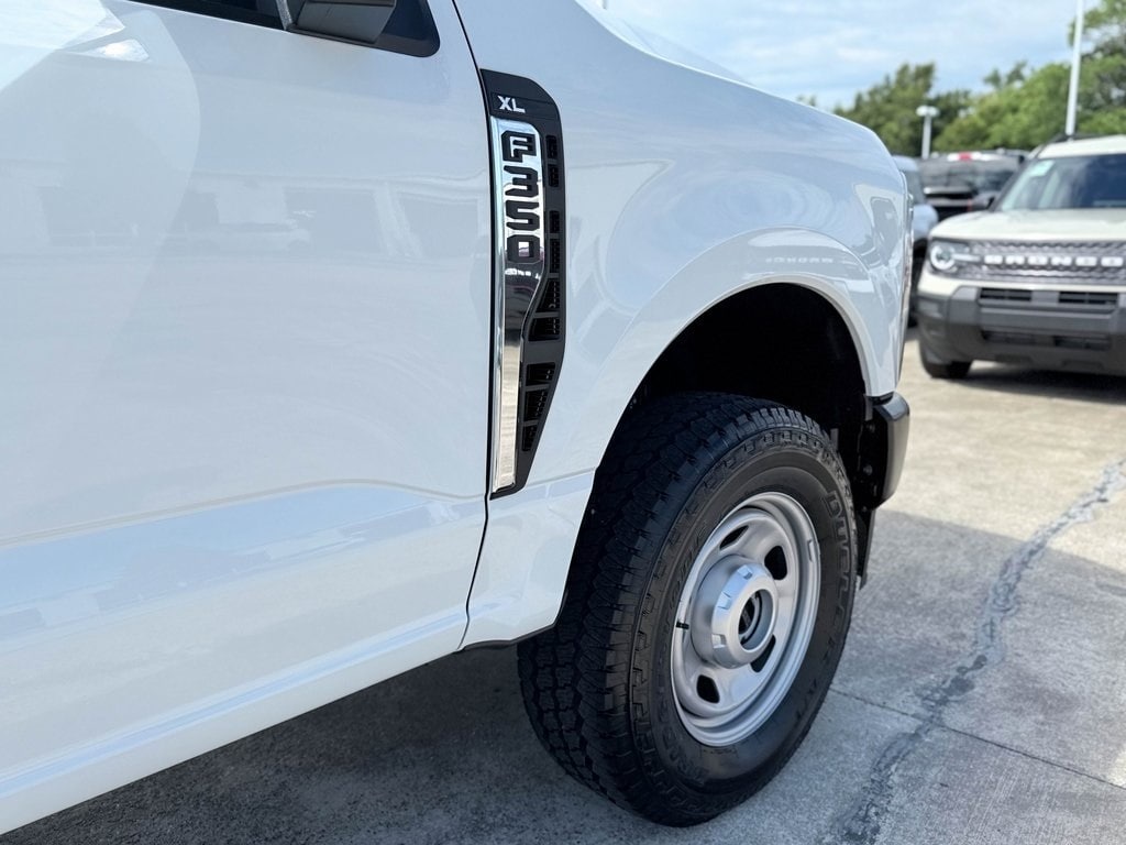 New 2025 Ford F-350 XL Truck Super Cab