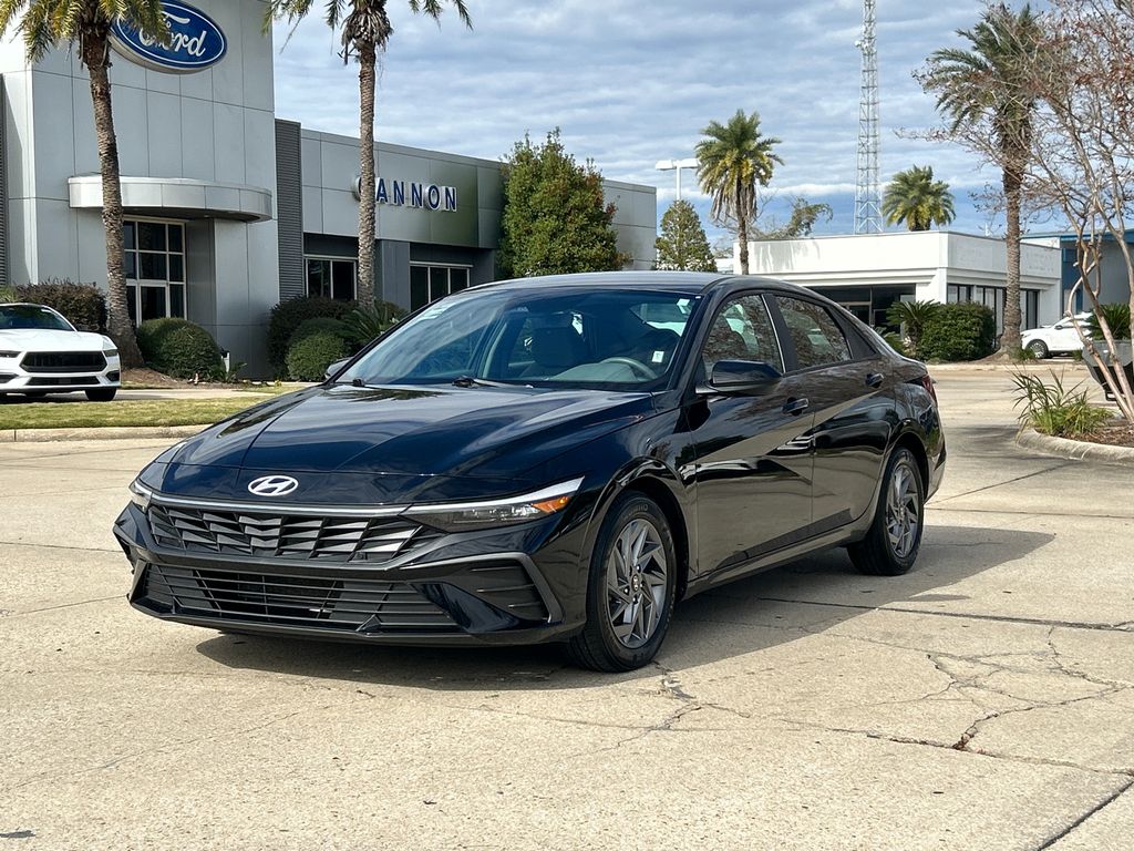 2024 Hyundai Elantra