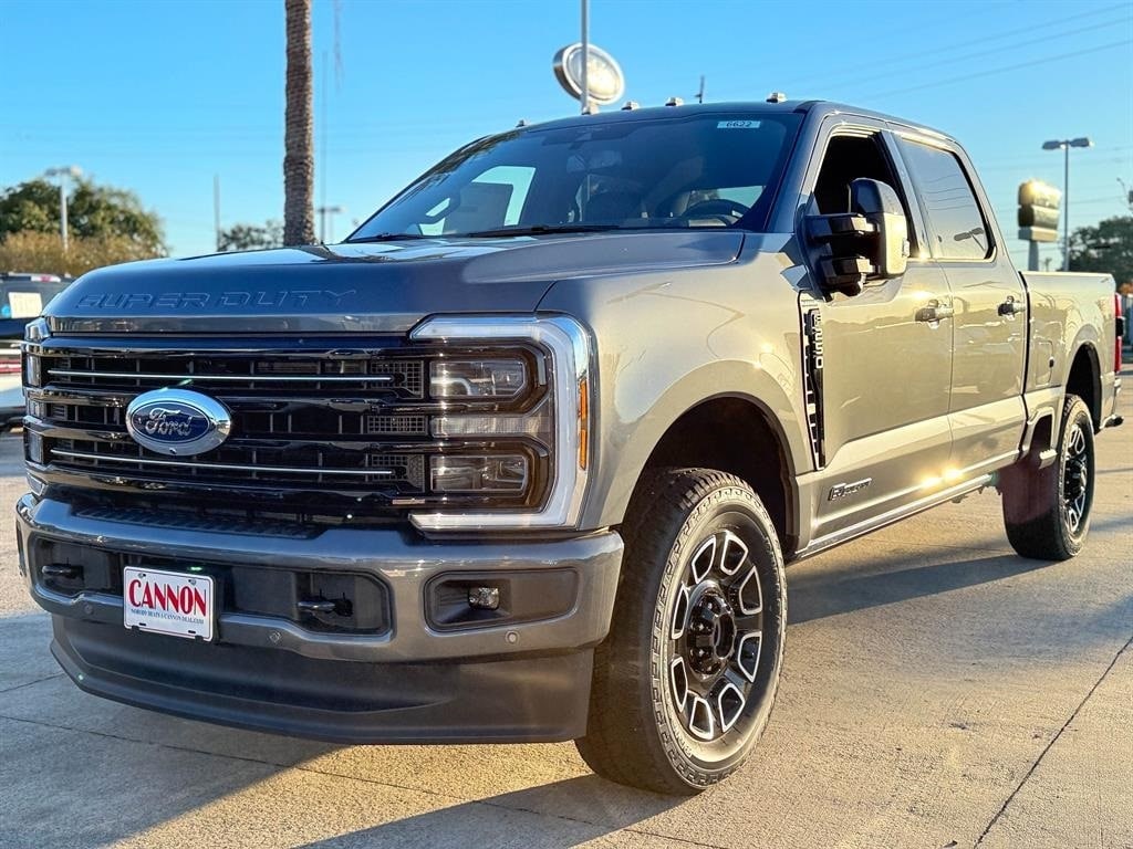 New 2026 Ford F-250 Platinum Truck Crew Cab