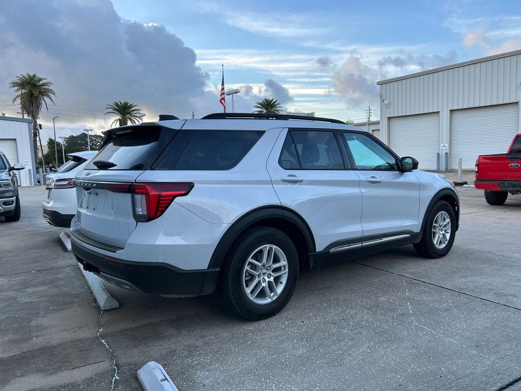 Used 2025 Ford Explorer Active SUV