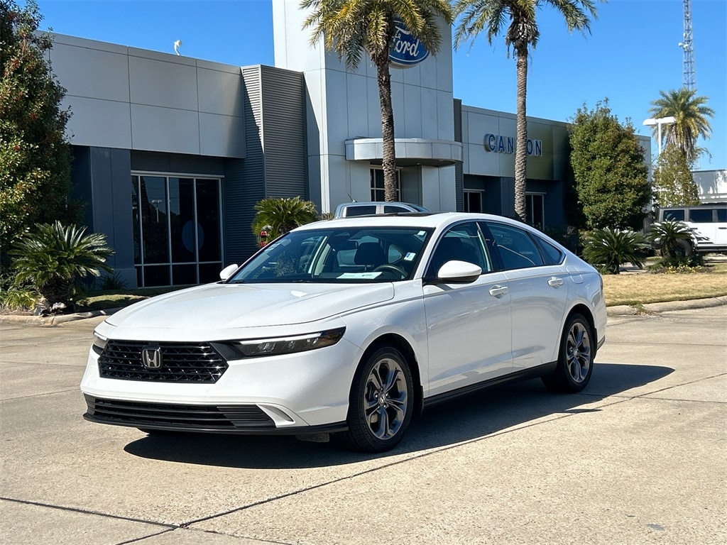 Used 2024 Honda Accord EX Sedan