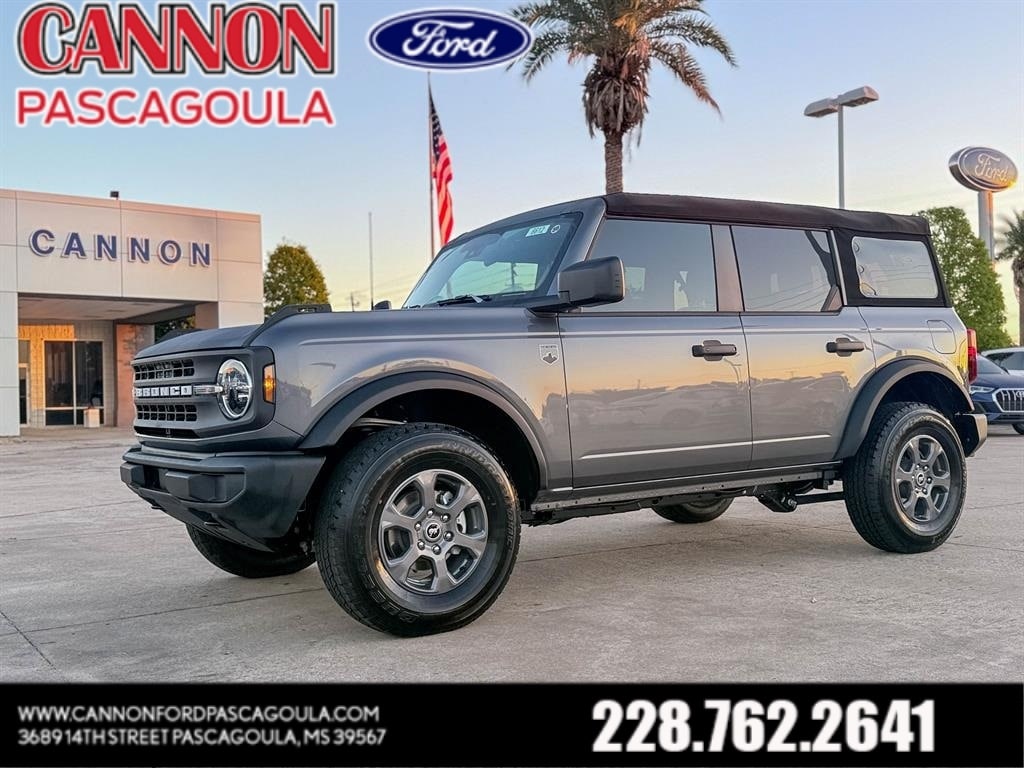 2025 Ford Bronco 4-Door Big Bend's photo