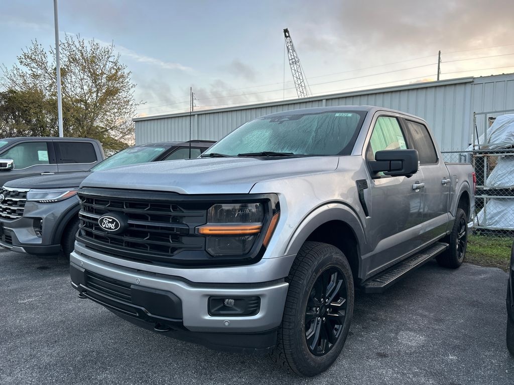 New 2026 Ford F-150 XLT Truck SuperCrew Cab