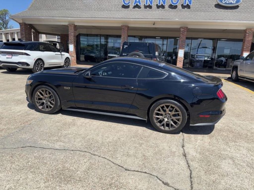 Used 2017 Ford Mustang GT Premium Coupe