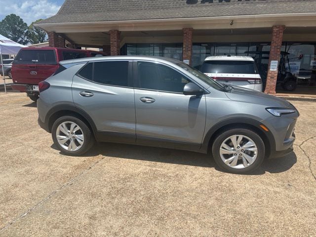 2025 Buick Encore GX Preferred - Photo 7