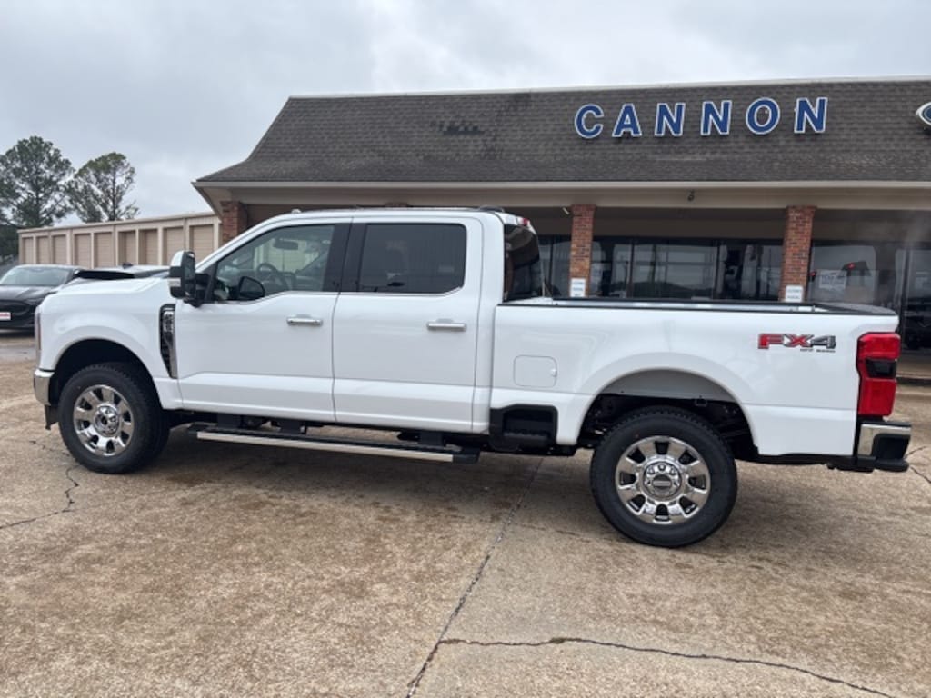 New 2026 Ford F-250SD Lariat Truck