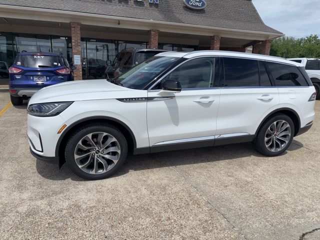 2026 Lincoln Aviator