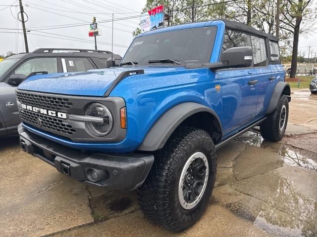 2023 Ford Bronco 4-Door Badlands's photo