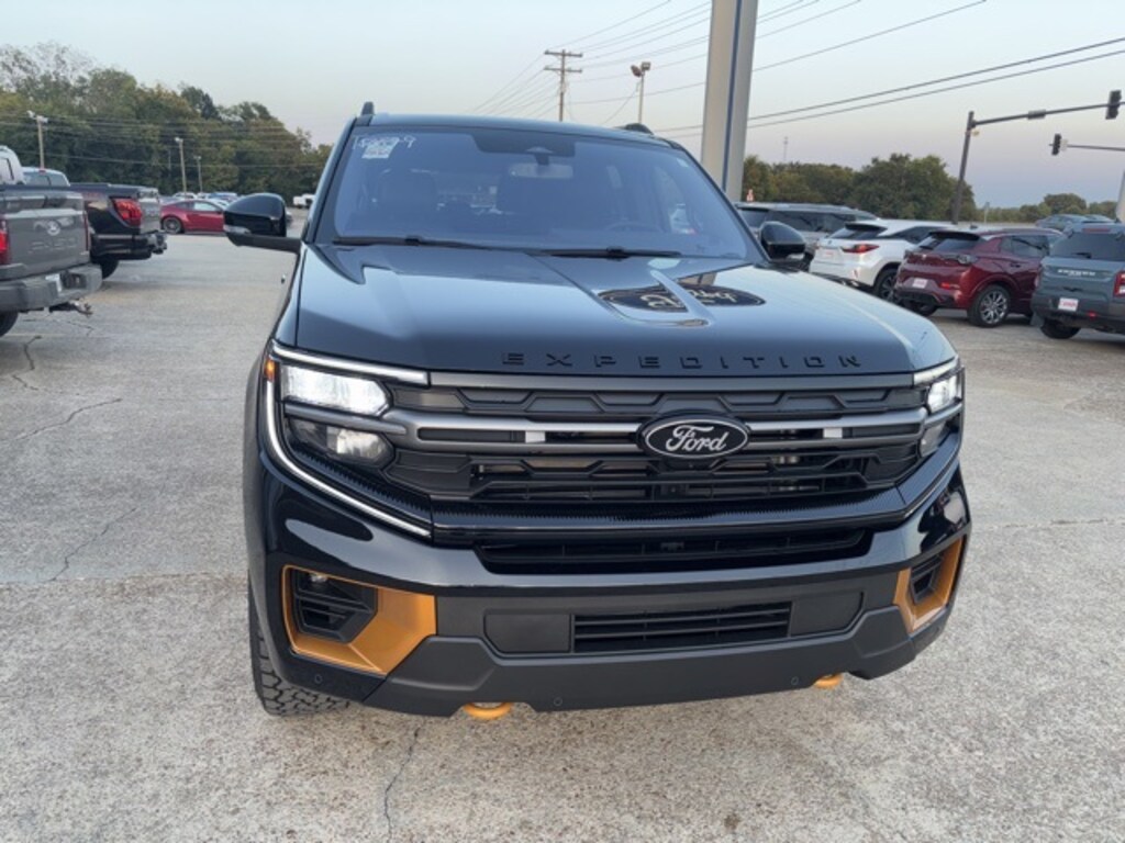 New 2025 Ford Expedition Tremor SUV
