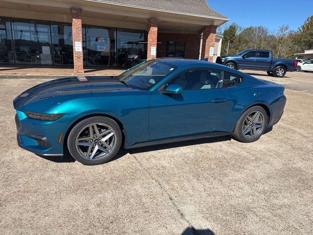 2026 Ford Mustang EcoBoost's photo