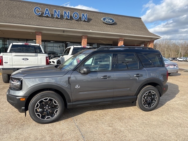 2025 Ford Bronco Sport Outer Banks's photo