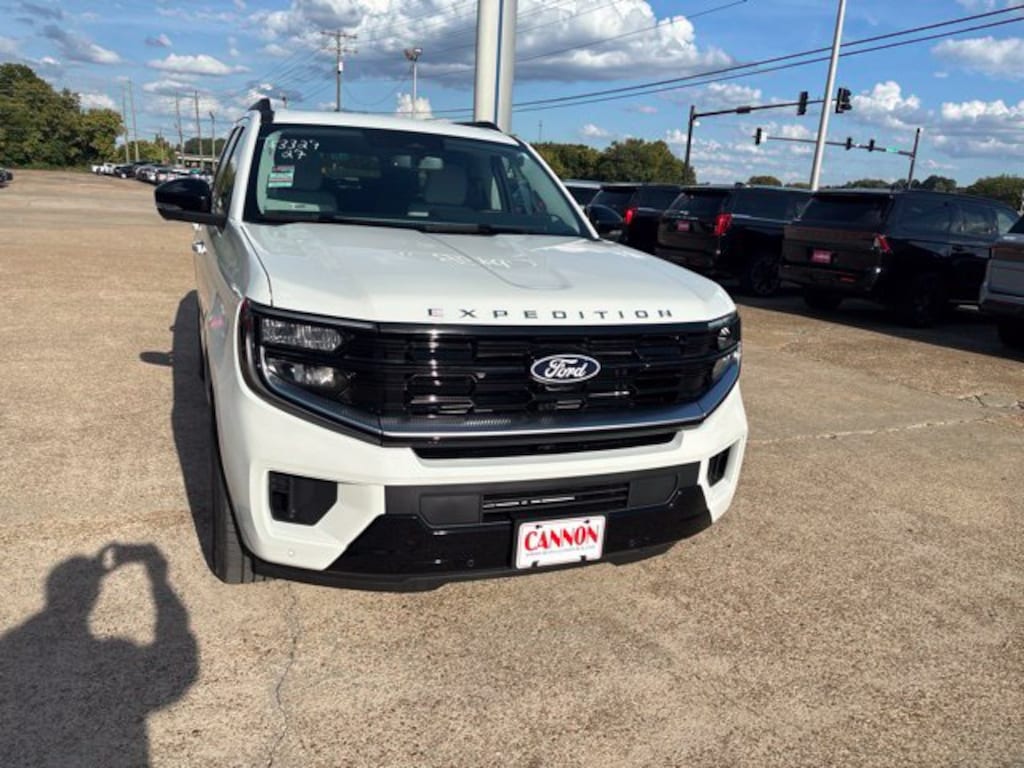 New 2027 Ford Expedition Platinum SUV