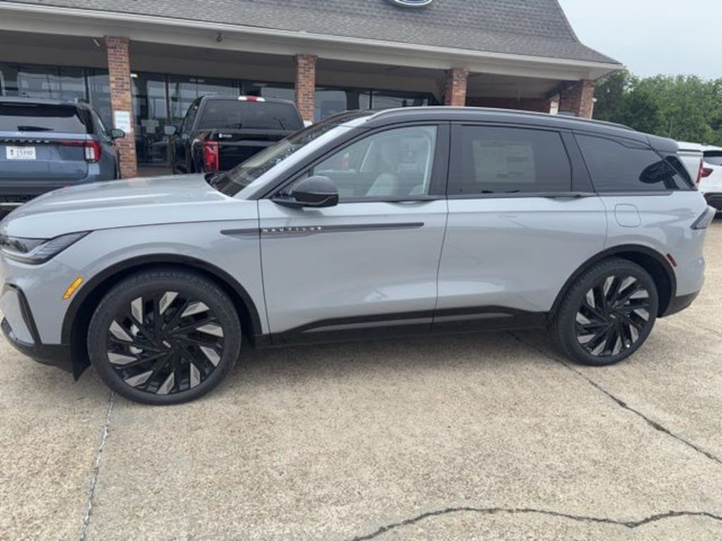 New 2026 Lincoln Nautilus Reserve SUV
