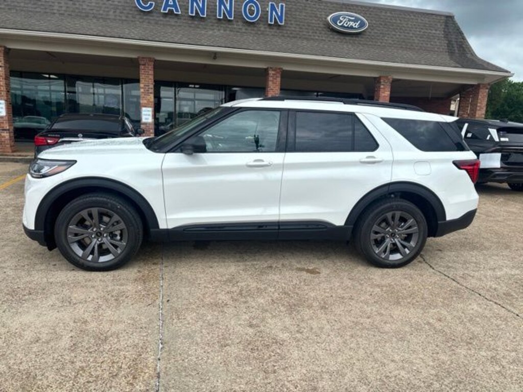 New 2026 Ford Explorer Active SUV