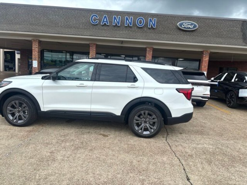 New 2026 Ford Explorer Active SUV