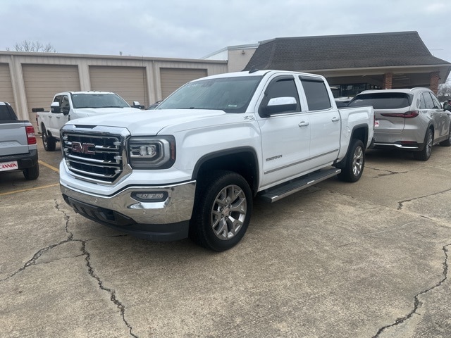 2018 GMC Sierra 1500 SLT's photo