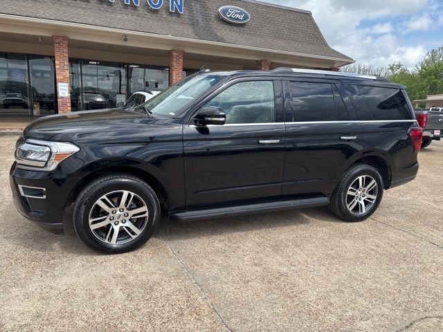 2024 Ford Expedition Limited 4X4's photo