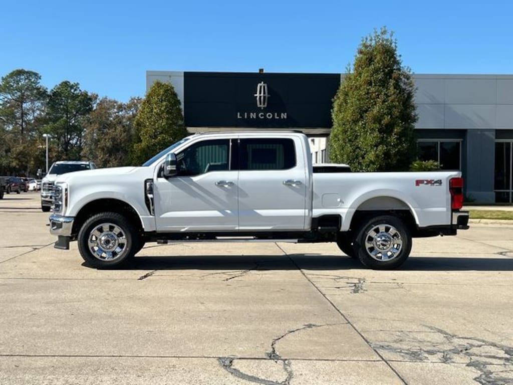 New 2026 Ford F-250SD Lariat Truck