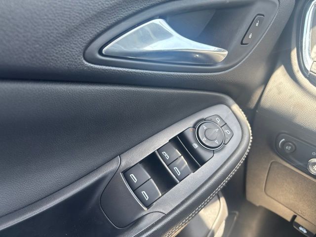 2025 Buick Encore GX Preferred - Photo 22