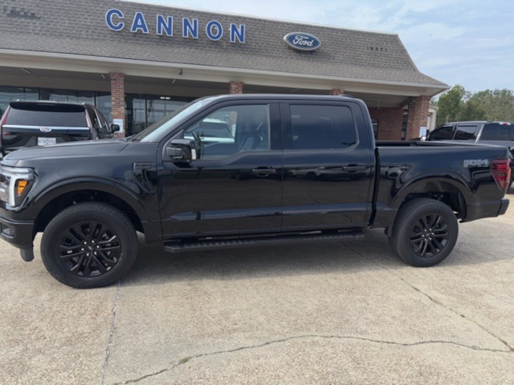 New 2025 Ford F-150 Lariat Truck
