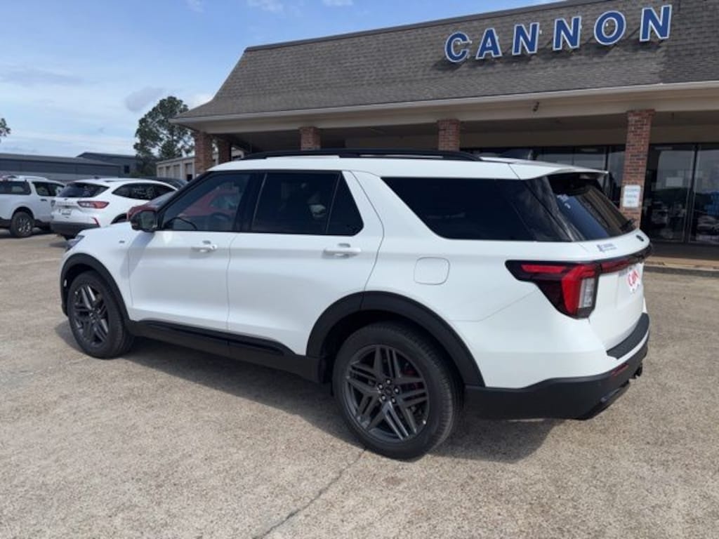 New 2026 Ford Explorer ST-Line SUV