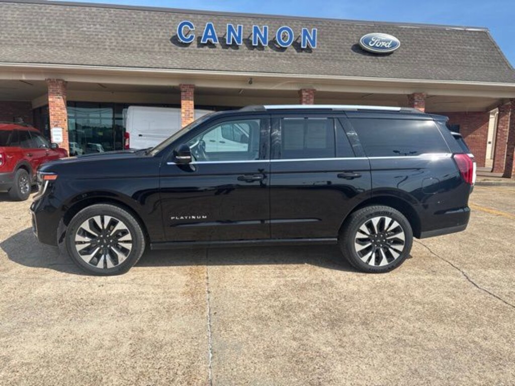 Used 2025 Ford Expedition Platinum SUV