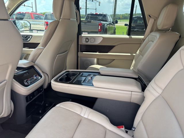 2021 Lincoln Navigator Reserve - Photo 16