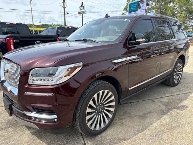 2021 Lincoln Navigator Reserve's photo