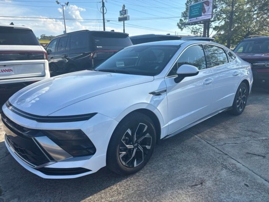 Used 2025 Hyundai Sonata SEL Sedan