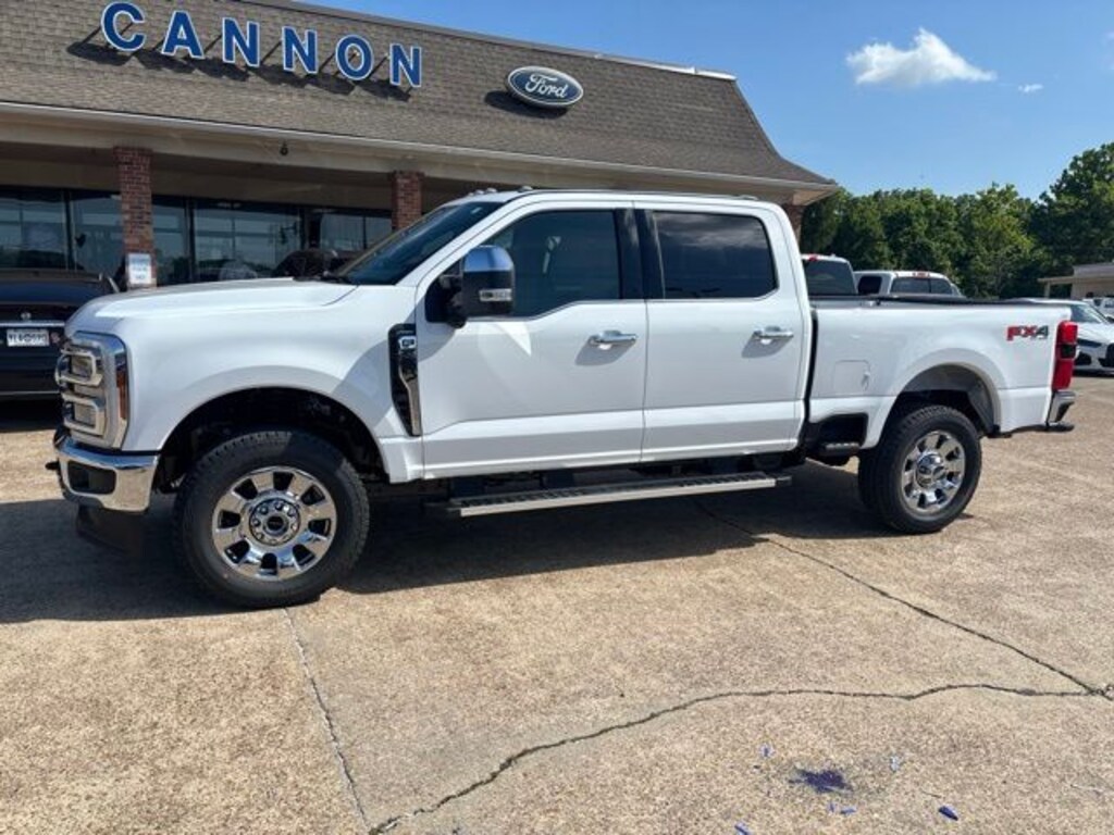New 2026 Ford F-250SD Lariat Truck
