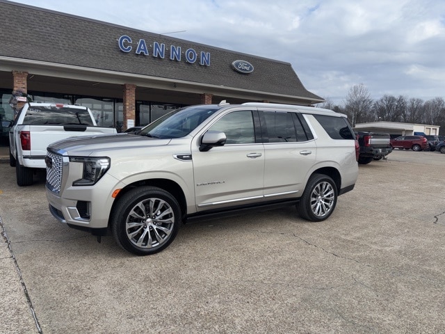 2021 GMC Yukon Denali's photo