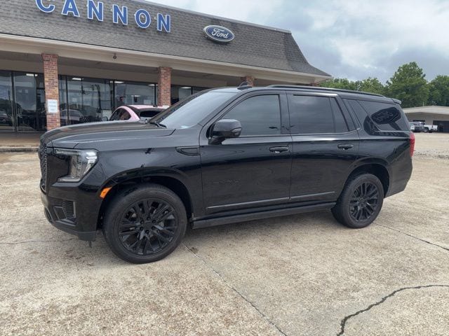 2021 GMC Yukon 4WD Denali's photo
