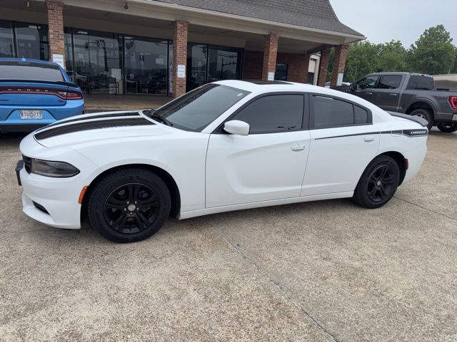 2020 Dodge Charger SXT's photo