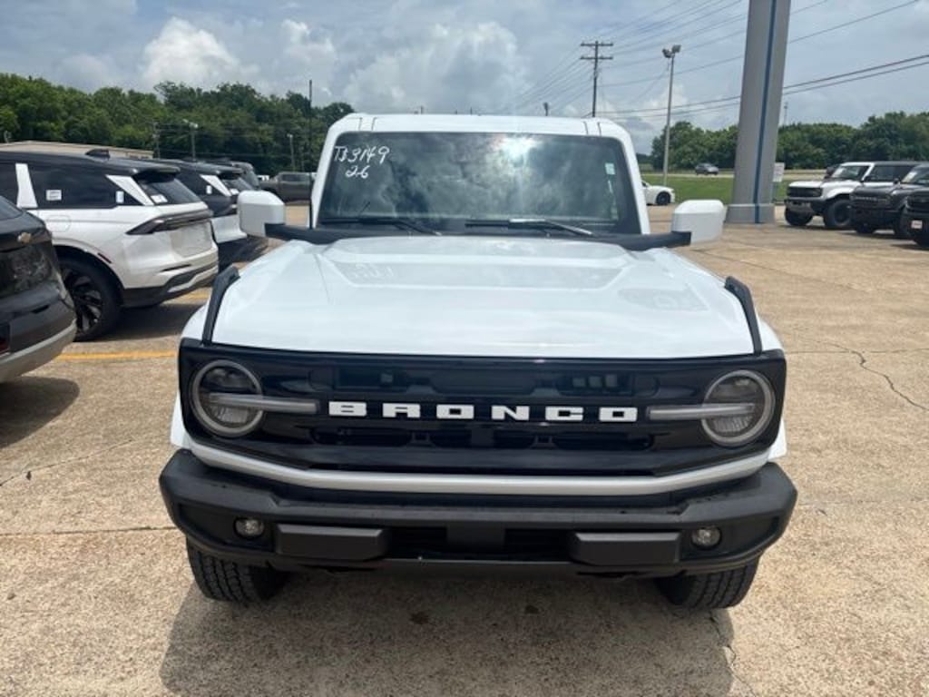 New 2026 Ford Bronco Outer Banks SUV