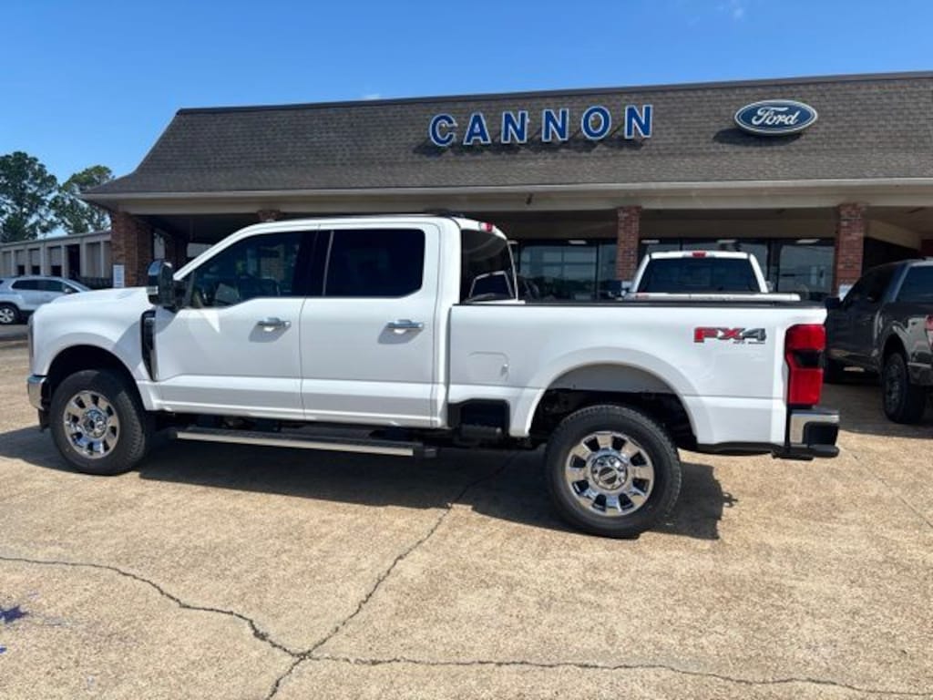 New 2026 Ford F-250SD Lariat Truck