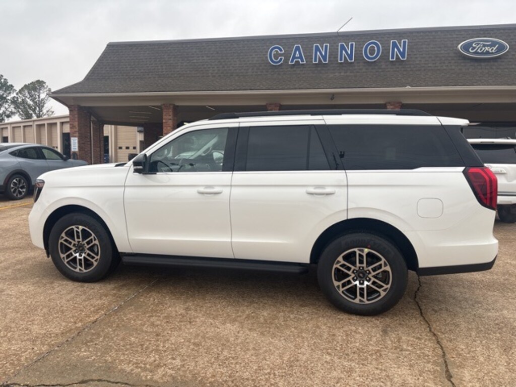 New 2026 Ford Expedition Active SUV