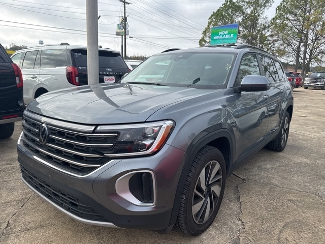 2024 Volkswagen Atlas SE w/Tech's photo