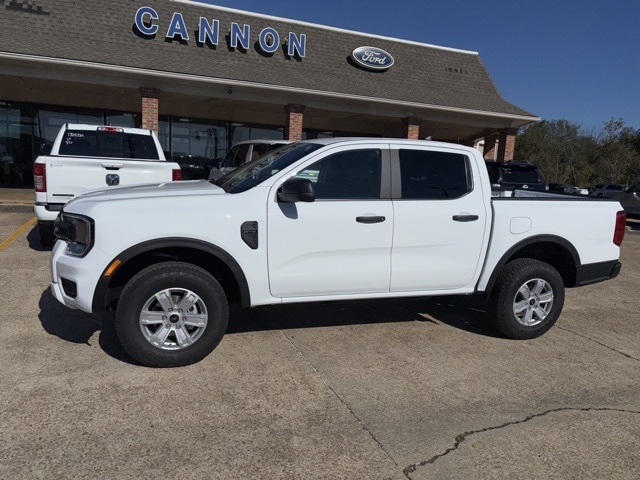 2025 Ford Ranger XL's photo