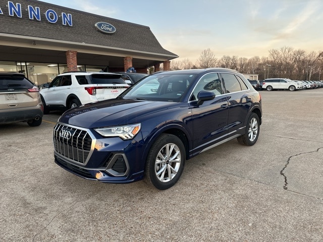 2024 Audi Q3 S Line Premium's photo