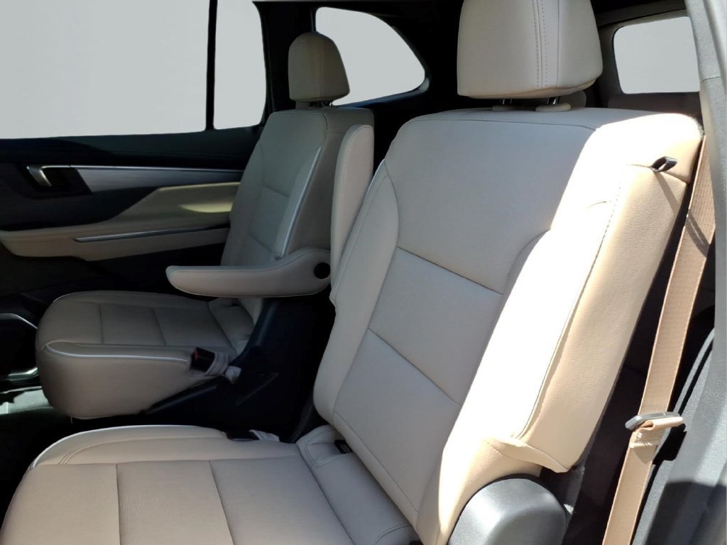 2026 Buick Enclave Preferred - Photo 10