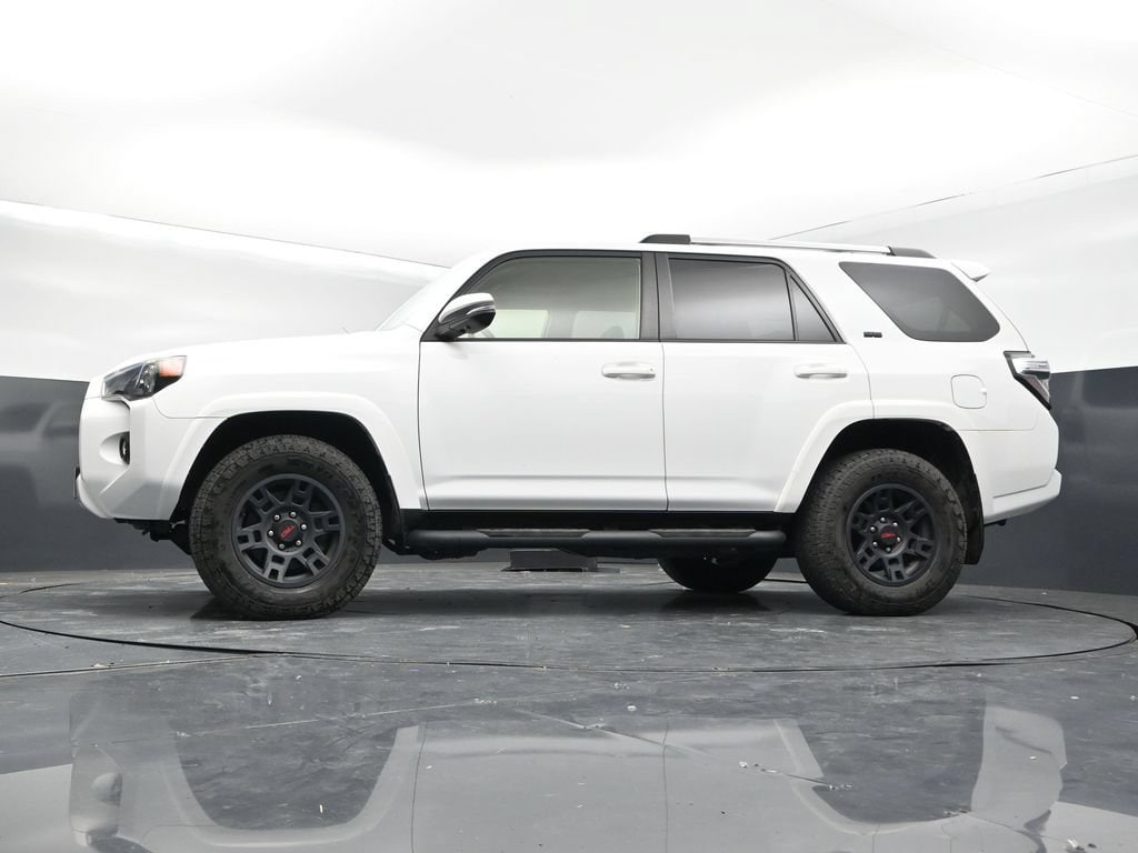 2023 Toyota 4Runner SR5 Premium - Photo 30