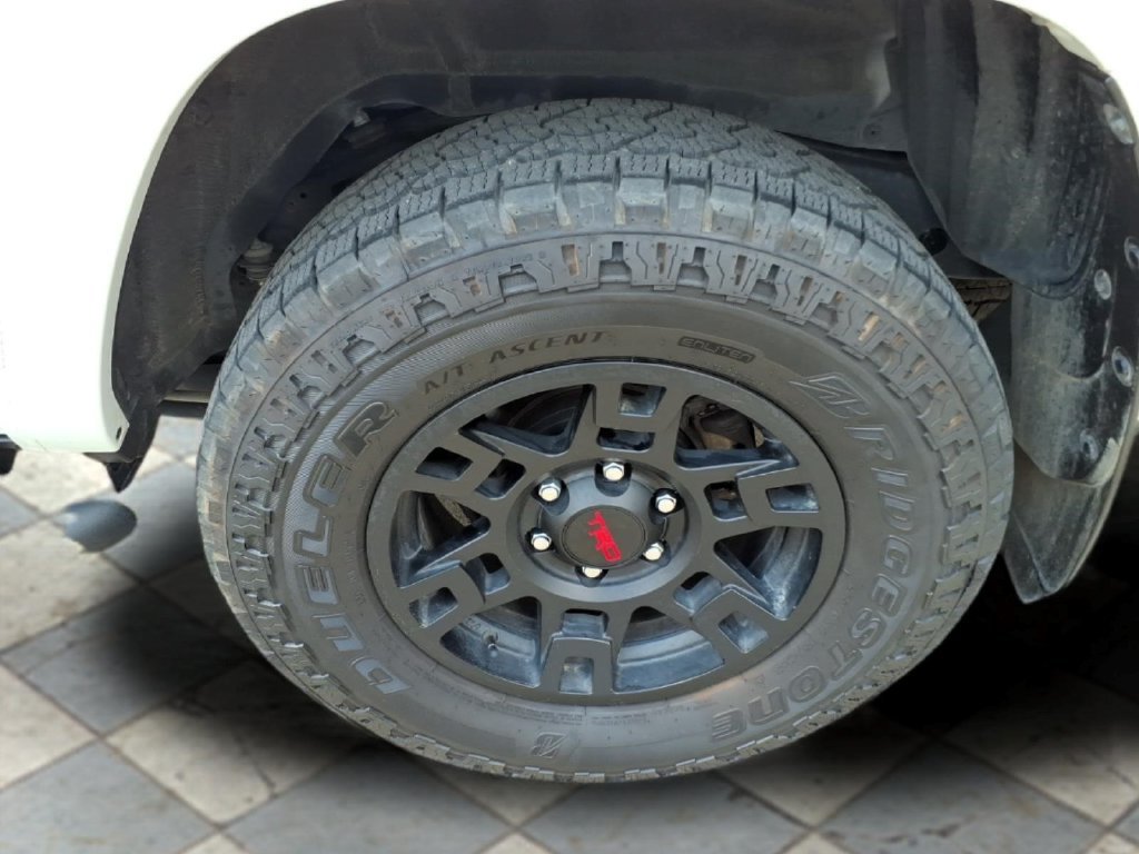 2023 Toyota 4Runner SR5 Premium - Photo 9