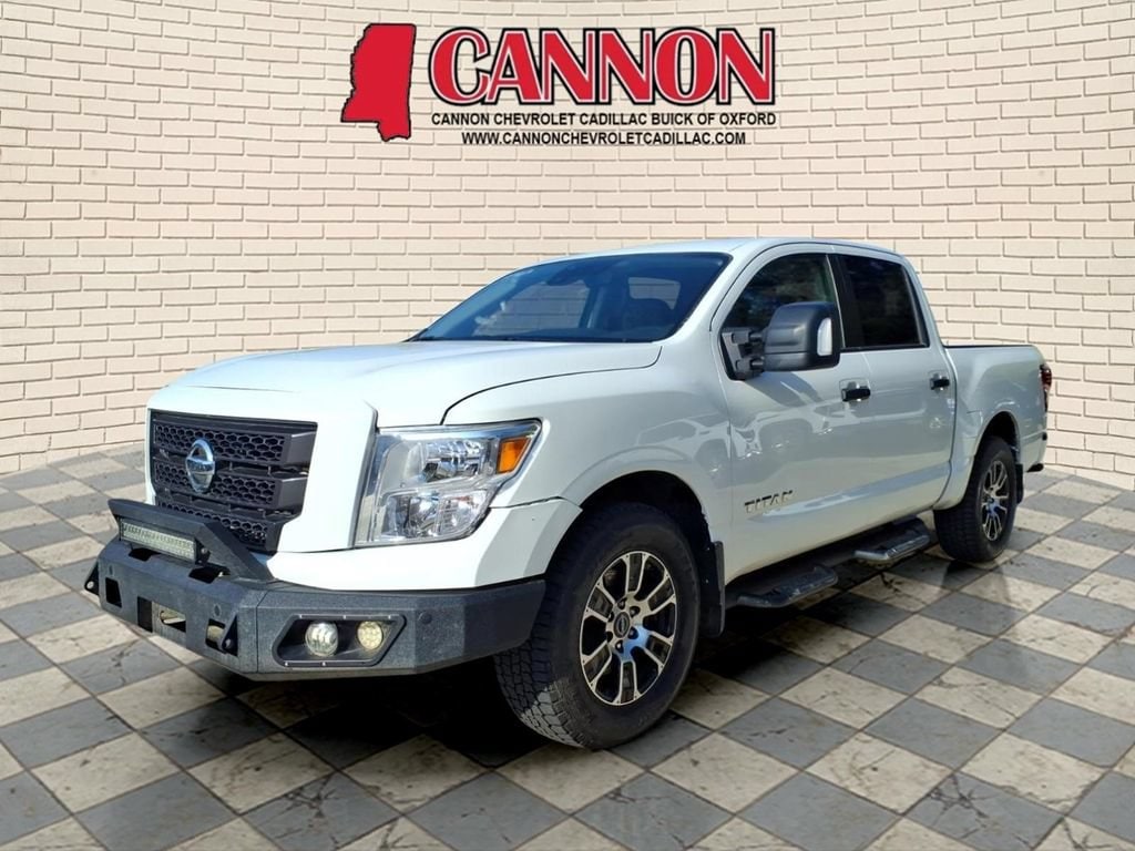 2023 Nissan Titan