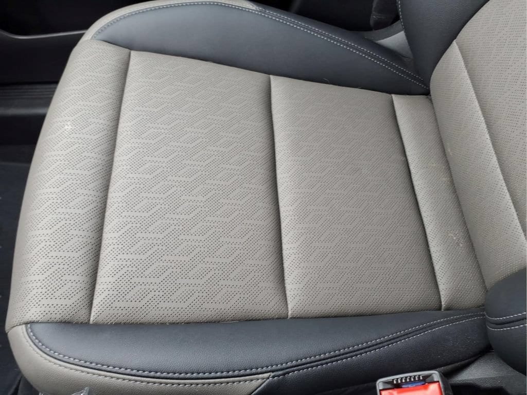 2026 Chevrolet Equinox LT - Photo 24