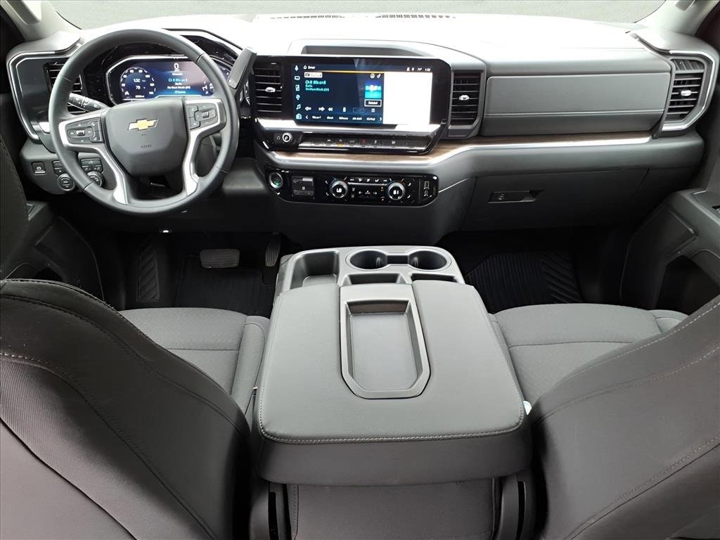 2025 Chevrolet Silverado 1500 LT - Photo 12