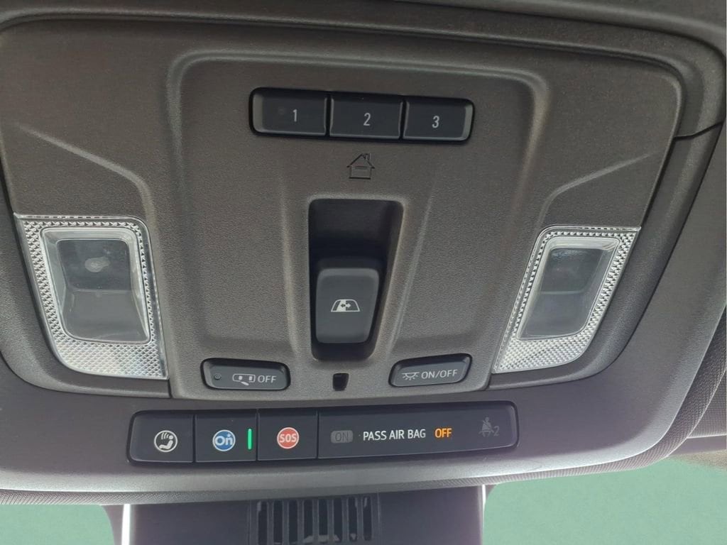 2024 GMC Sierra 1500 SLT - Photo 28